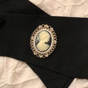 Vintage style blouse pin